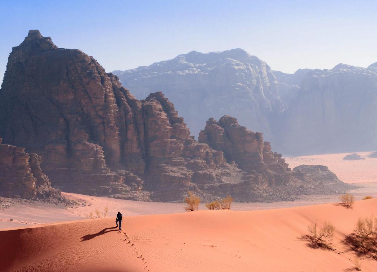 Hotel Mozoon camp Wadi Rum Exterior foto