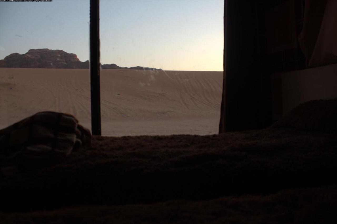 Hotel Mozoon camp Wadi Rum Exterior foto